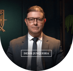 Denis Junqueira - mentor financeiro